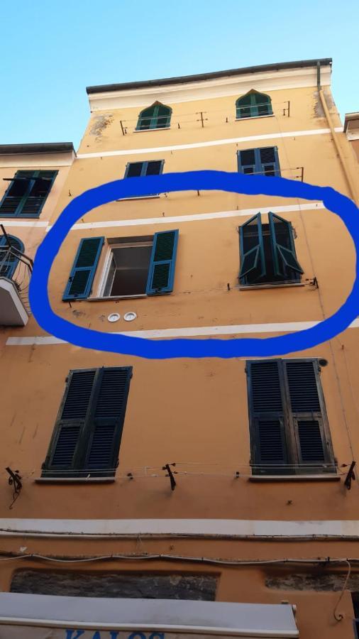 Angilina's * Vernazza